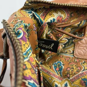 FOSSIL Brown Leather Stitched Adjustable Strap  Paisley Lined Shoulder Bag Boho thumbnail 4