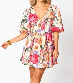 Boutique floral dress. So cute but a little big on me! Multi thumbnail 1