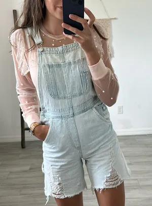 Hennes & Mauritz NWOT light wash denim blue boho high rise 90’s overall Shorts size XS thumbnail 1