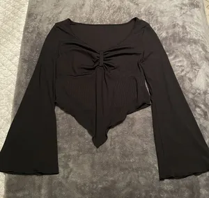 Going Out Top Black Size XL thumbnail 1