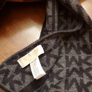 MICHAEL KORS SCARF thumbnail 5