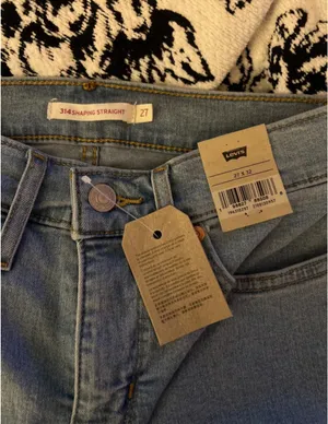 NWT Levi’s Jeans thumbnail 2