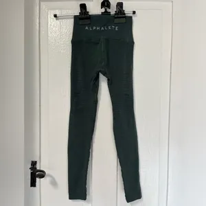 Alphalete green ribbed halo workout activewear’s leggings xs thumbnail 3