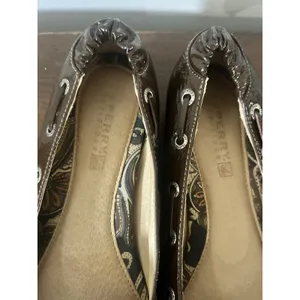 Sperry Topsider Patent Leather Brown Boat Shoes Loafers Women’s Size 7 Slip On thumbnail 3