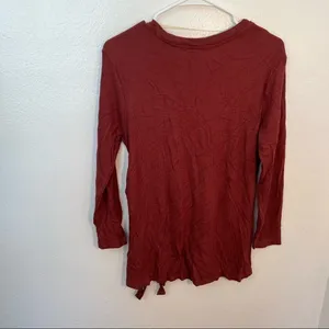 Democracy Women's Size Medium‎ Side Ruched V-Neck Blouse in Bran Burnt Orange thumbnail 9