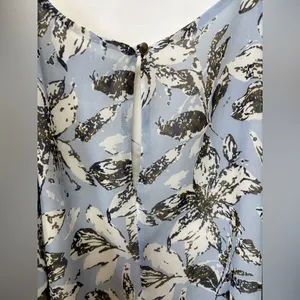 ASTR Blue Multicolor Floral Print Cold Shoulders‎ Bohemian Blouse Size Medium thumbnail 7