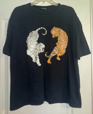 Shein Black short sleeve tshirt w/ White and Orange Tiger Graphic thumbnail 1