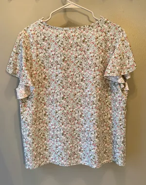 Short Sleeve Floral Top Multiple Size 1X thumbnail 3