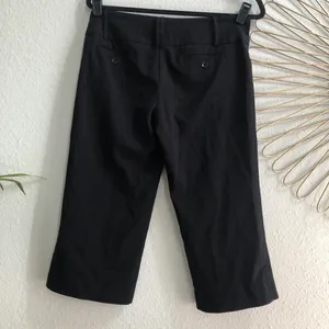 2000s Y2K tracy Evans Black capri pants low rise wide waistband straight leg capris office siren core Size 5 thumbnail 2