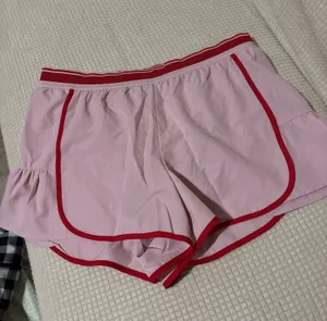 Old Navy Shorts thumbnail 1