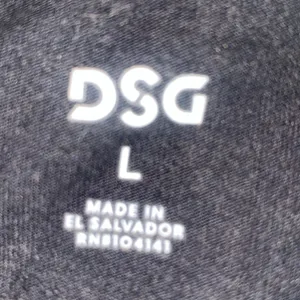 DSG black crop top size large thumbnail 3