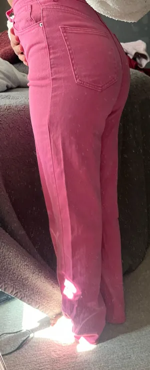 Straight Leg Jeans Size 25 thumbnail 3
