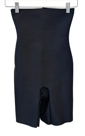 NWOT Skims Body High Waist Mid Thigh Shorts Onyx LARGE thumbnail 1
