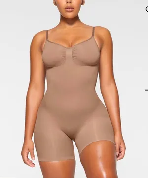 SKIMS Seamless Sculpt Mid Thigh Bodysuit Sienna Brown Small Shapewear thumbnail 1