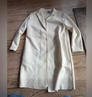 Zara white coat size m thumbnail 1