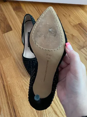 Black Studded High Heel Pumps thumbnail 5