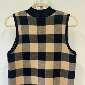 Loft Outlet Black Tan Buffalo Plaid Mock Neck Sleeveless Sweater Vest Top Career thumbnail 5