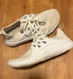 Nike Shoes thumbnail 4