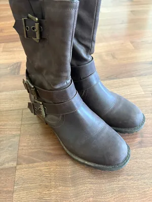 Brown Boots Size 6.5 thumbnail 3