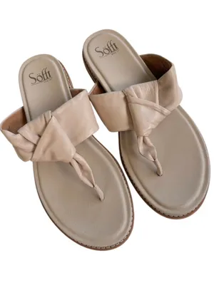 Like New Sofft Leather Essie Sandals Cream Size 9.5 thumbnail 1