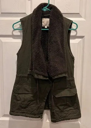 Altar'd State Olive Green Faux Fur Lined Utility Vest Small Granola Cabincore thumbnail 1