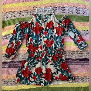 Anthropologie Chloe Oliver | Floral Silk Serena Cold Shoulder Dress Size Medium thumbnail 3
