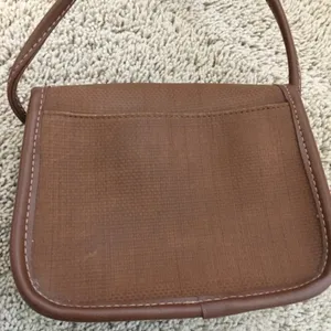 Vintage brown Liz Claiborne crossbody purse thumbnail 13