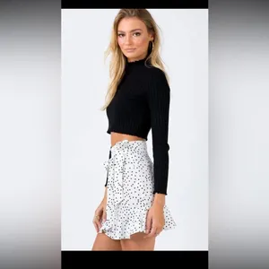 Princess Polly Kiana‎ mini skirt 4 thumbnail 3