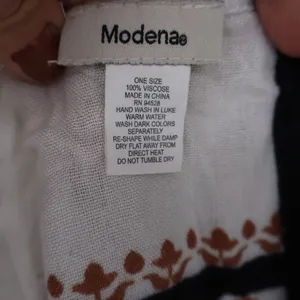 Modena Womens One Size Medallion Print Viscose Kimono Wrap White Rust Black thumbnail 3