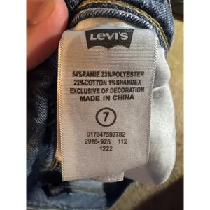 Levis Denim Shorts Womens 7 Light Wash Low Rise Raw Hem Cuffed Stretch Jean‎ thumbnail 4