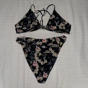 Skatie Kona Bikini thumbnail 2