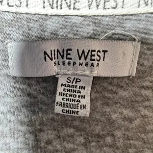 Nine West Sleepwear Gray Heathered Pajama Set S‎ Long Sleeve Button Top Pants thumbnail 2