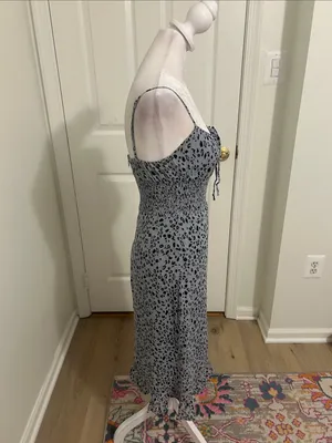 Reformation Genie Midi Dress In Lynx Leopard Print Gray Size 0 Smocked Waist thumbnail 13