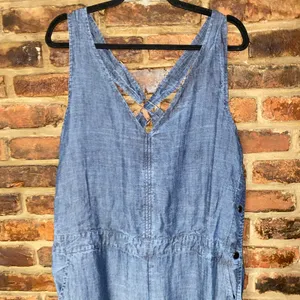 Michael Stars Blue Chambray Sleeveless Overall Jumpsuit Women's Size Large thumbnail 6