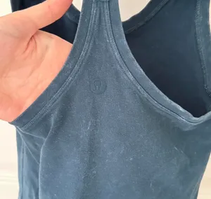 Lululemon Tank thumbnail 3