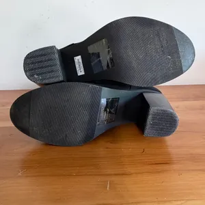 Torrid Black Faux‎ Suede Pointed Toe Ankle Boots Block Heel 10.5W GSWP8645-04 thumbnail 8