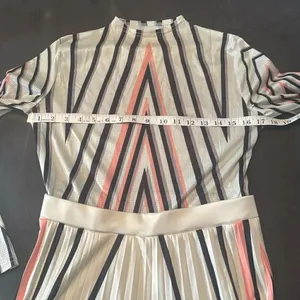 Women’s Long Sleeve Printed Casual Maxi Dress with Pleated Skirt Size M thumbnail 12