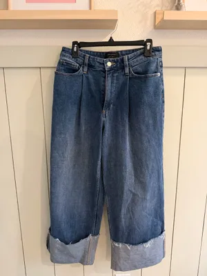 Banana Republic Jeans Womens Medium Wash Blue Hi Rise Wide Leg Crop Cuffed thumbnail 3