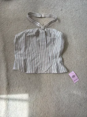 Pretty Little Thing Striped Halter Top thumbnail 3