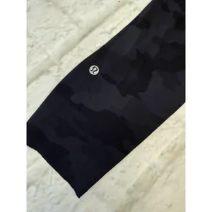 Lululemon‎ Leggings Womens 6 Base Pace High Rise Crop 23" Heritage 365 Camo Gym thumbnail 3
