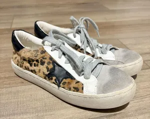 Sara Basic collection distressed animal print star shears brown size 39‎ thumbnail 1