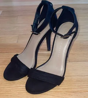 Lauren Conrad Black Heels thumbnail 1