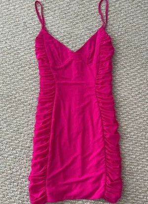 American Threads Hot Pink Ruched Mini Dress thumbnail 1