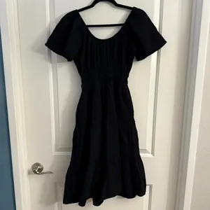 GAP Black Tiered Ruffled Maxi Dress S/S Scoop Neck XS Petite thumbnail 6