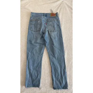 Levis 501 Original Fit Distressed Light Wash Jeans W25 L26 Button Fly 36200-0187 thumbnail 4