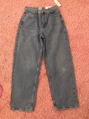 Baggy Jeans thumbnail 1