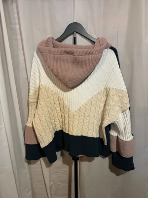POL Colorblock Cable-Knit Hooded Cardigan - Pink/Navy/Cream thumbnail 4