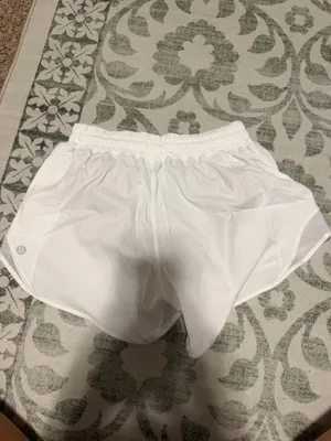 Lululemon Hot Hot Shorts thumbnail 3