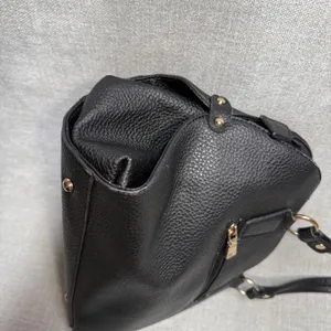 Black Padlock Faux Leather Satchel Handbag Purse Gold Padlock‎ Detail Medium thumbnail 6
