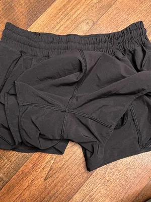 lululemon athletica Black Women's Running Shorts with Reflective Trim Size 2 thumbnail 7